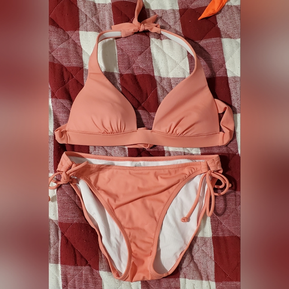Swim suit